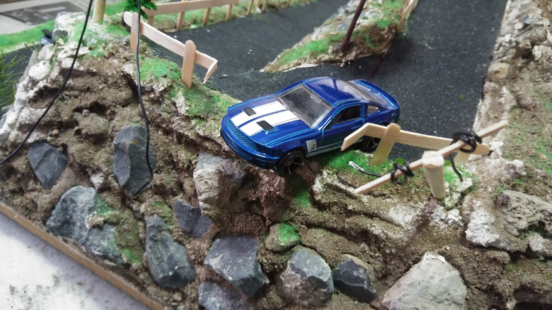 Illustration for article titled My Handmade Diorama For 1:64 Cars